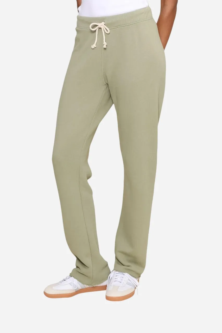 Perfect White Tee Collins Straight Leg Sweatpants in Oil Green